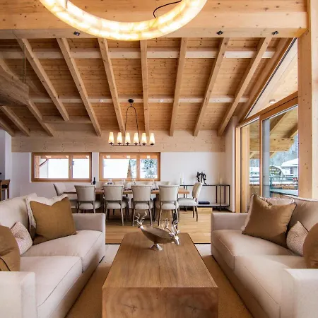 Berghof Penthouse * サース フェー